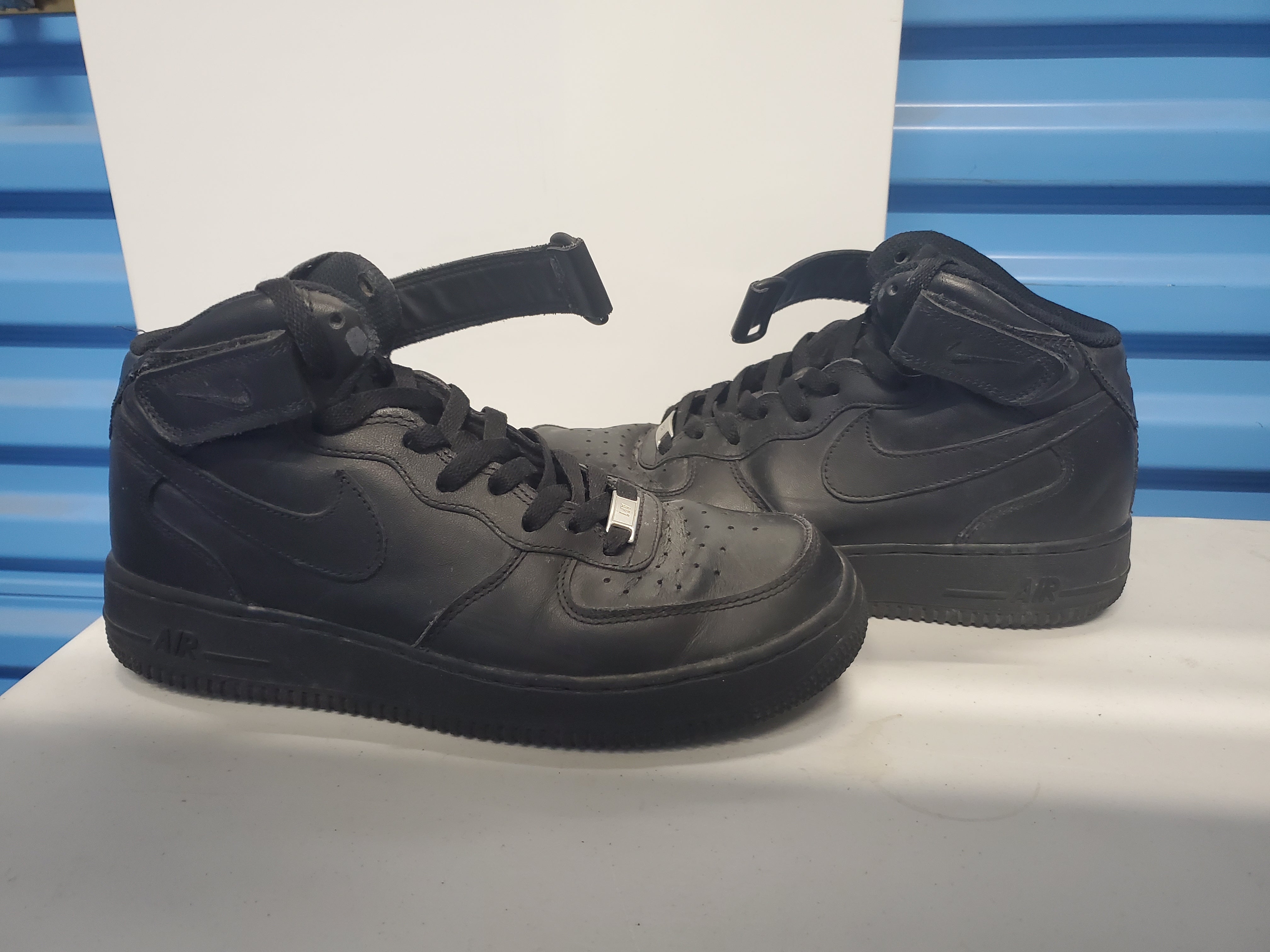 Mens Nike Air Force 1 Mid Black Size 8.5US – Ragstop